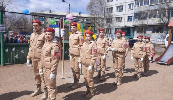 Акция «Парад у дома ветерана»